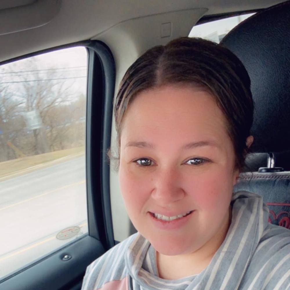 Meet your Posher, Melissa